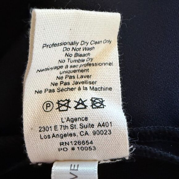 NWT L'AGENCE Paris Ainslee Zip Up Scoop Neck Long Sleeve Top in Black Size 0 - Picture 12 of 16